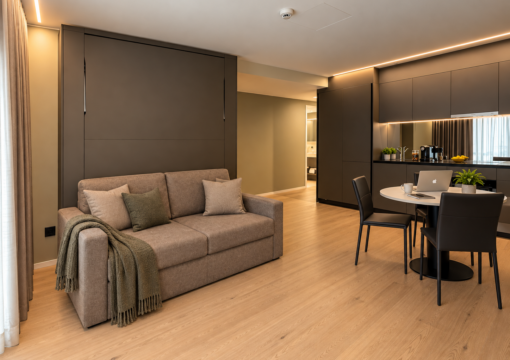 Diamond Suite