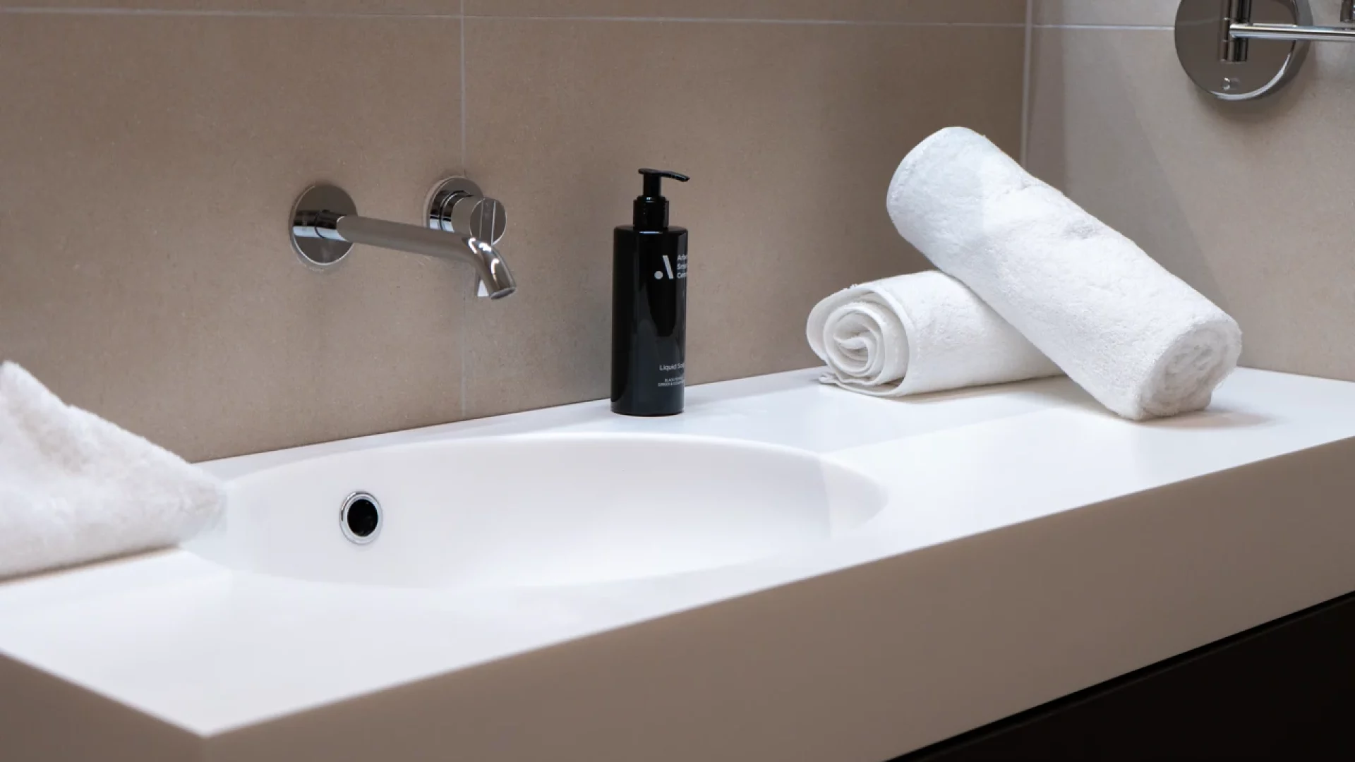 Sky Superior Suite – 5