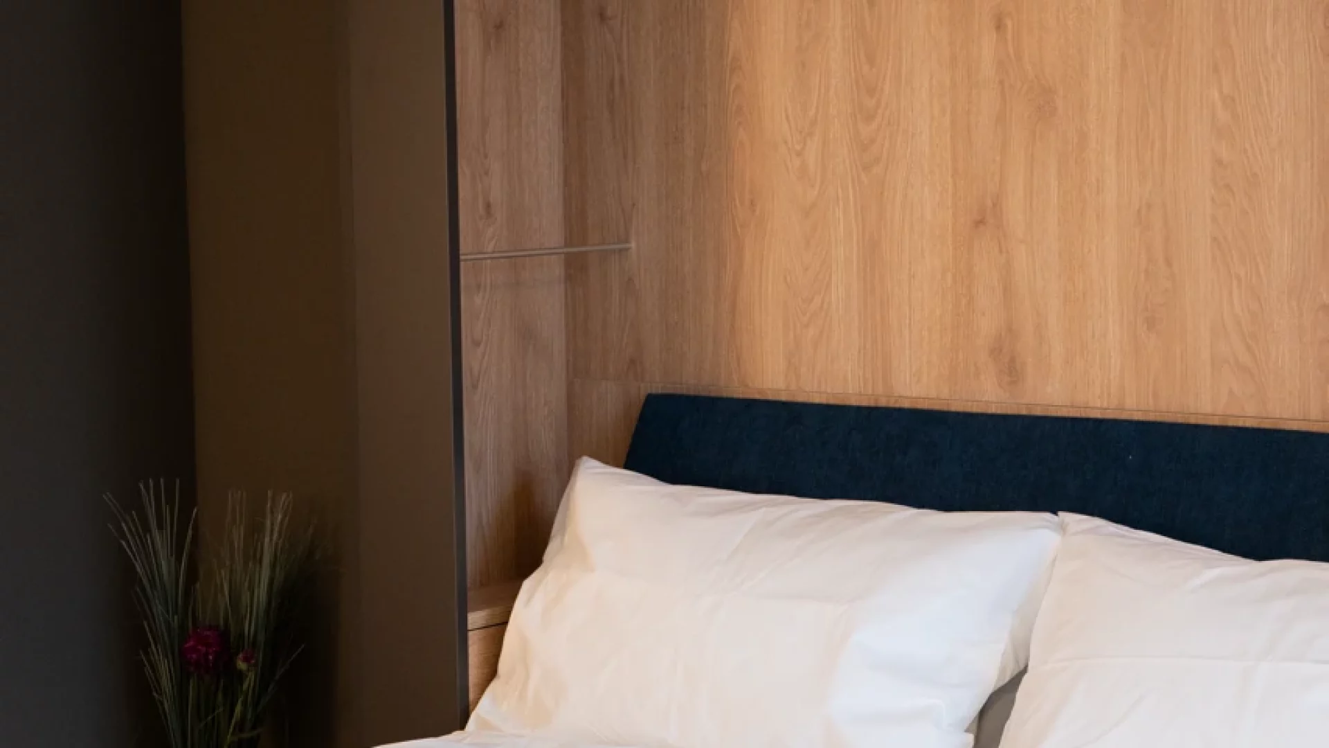 Corner Suite